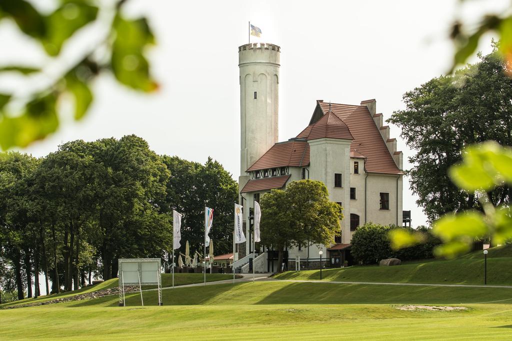 Romantik Hotel Schloss Ranzow Lohme Esterno foto